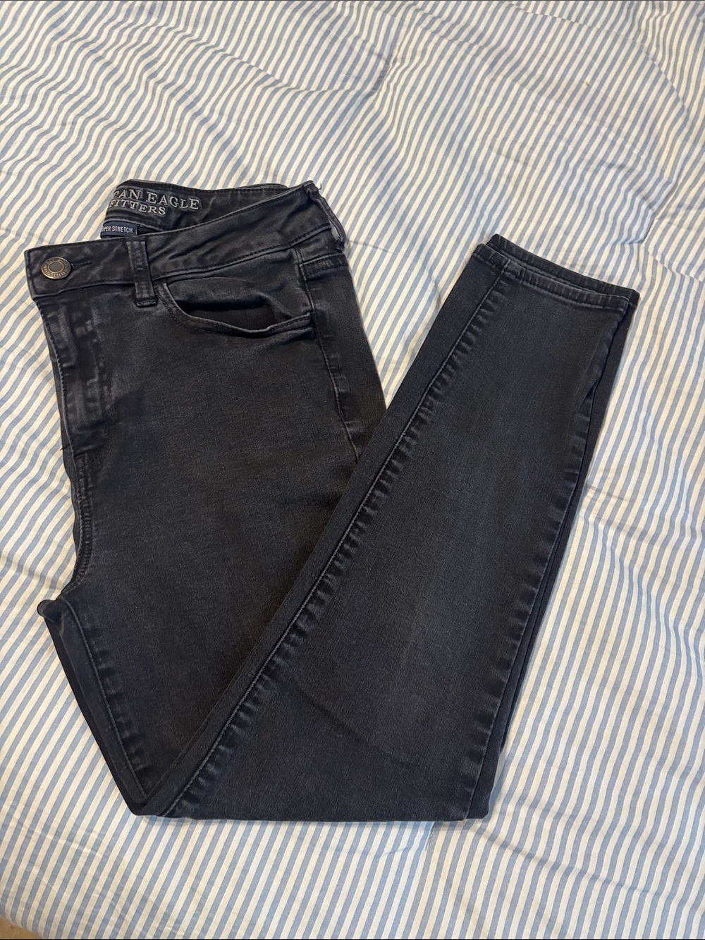 American Eagle Outfitters Black Skinny Jeans High Rise Jeggings, size 10S